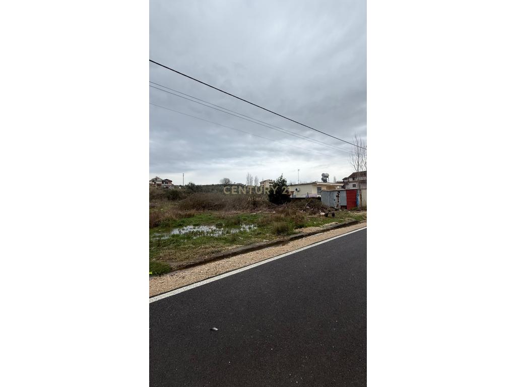Terreno industrial à venda em arapaj, Durrës - €90.000 | 558 m²
