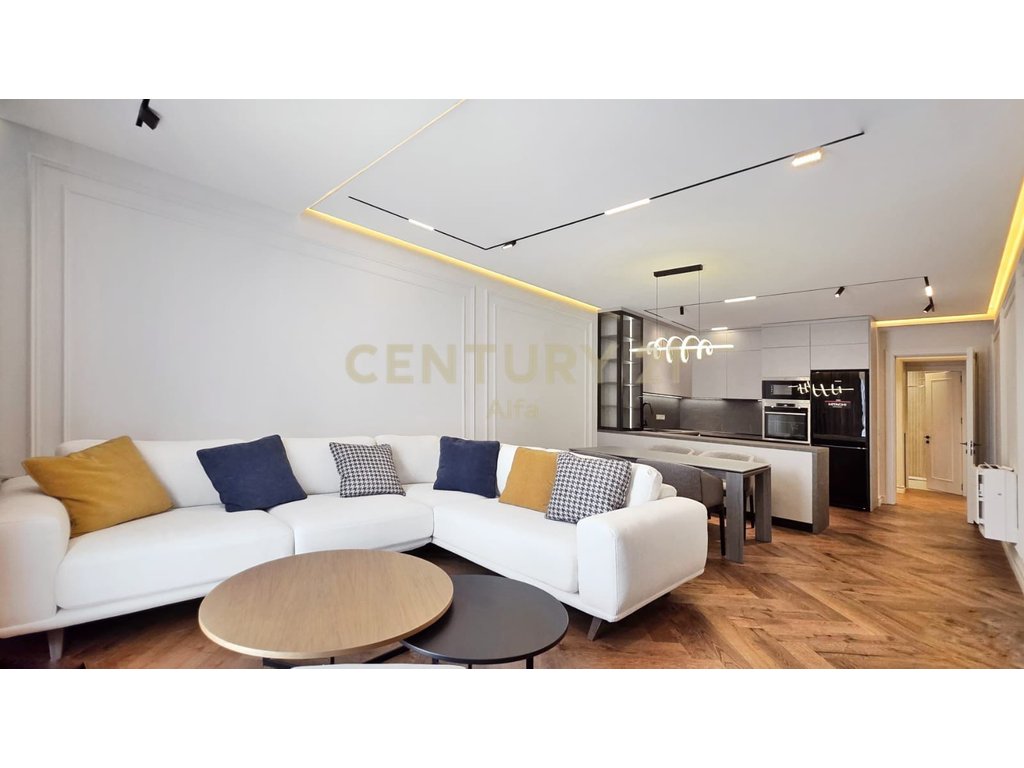Apartament luksoz 3+1+2 + post parkimi per qira tek "Golden Residence"!
