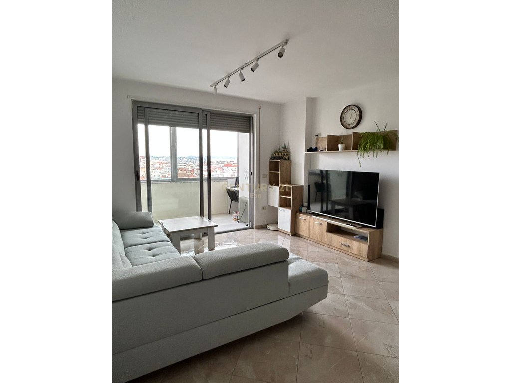 Appartamento in vendita 2+1+2, durres!