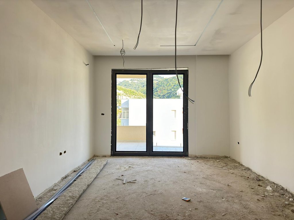 Piso 1+1 en venta en el lungomare! (3)