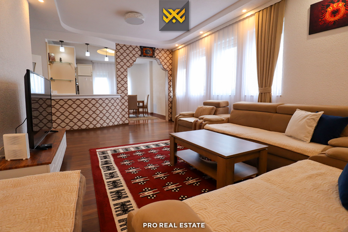Shtëpi 380m² për #shitje në hajvali (2)