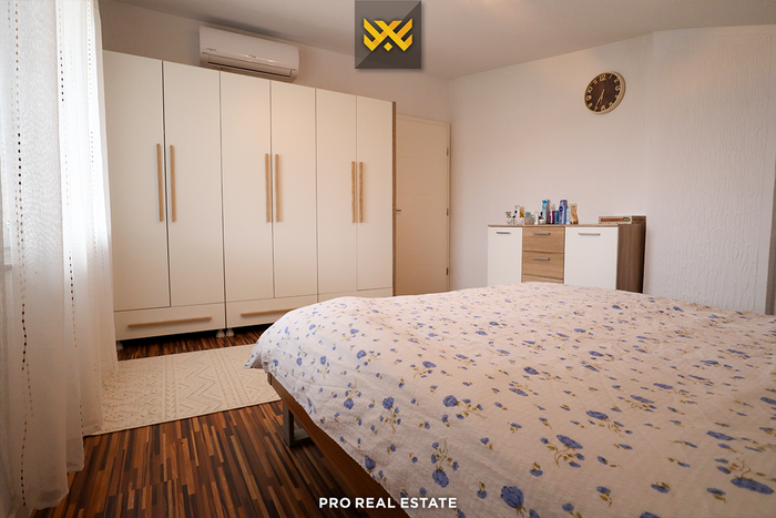 Shtëpi 380m² për #shitje në hajvali (6)