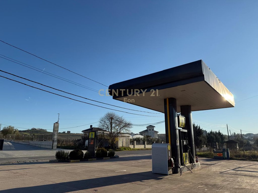 Stazione di servizio in affitto a arapaj, durazzo - €1500 | 900 m²