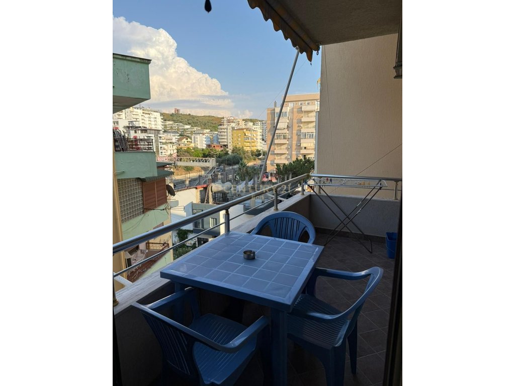 Apartamento à venda 1+1 – Shkëmbi i kavajës | primeira linha para o mar