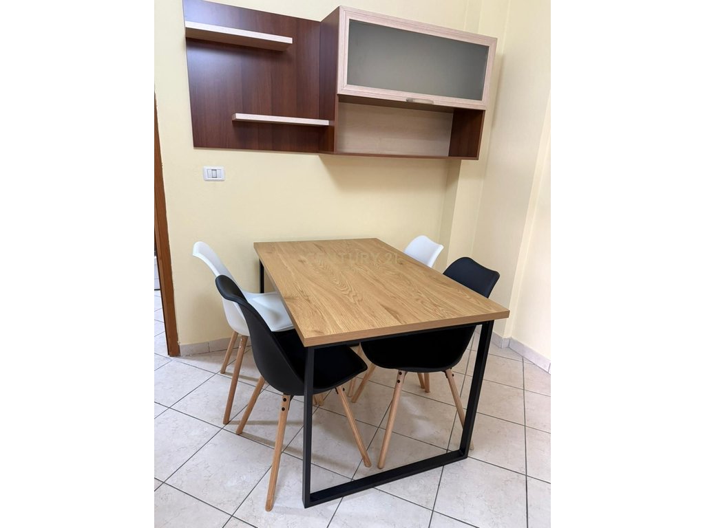 Apartamento à venda 1+1 – Shkëmbi i kavajës | primeira linha para o mar (5)
