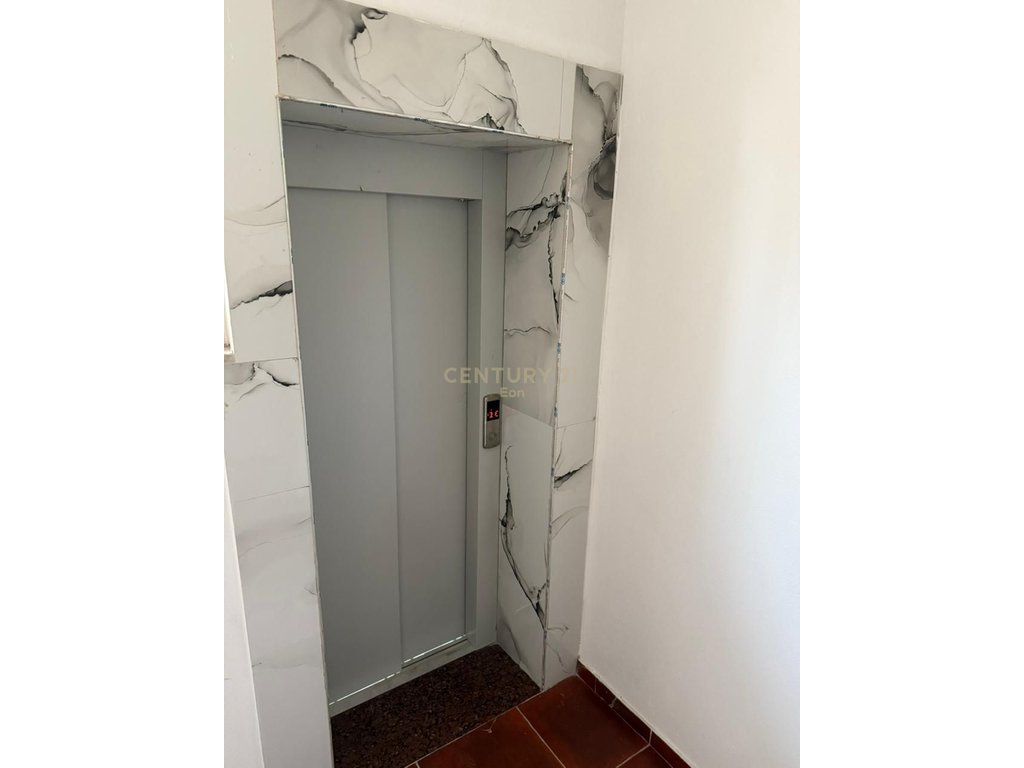 Apartamento à venda 1+1 – Shkëmbi i kavajës | primeira linha para o mar (7)