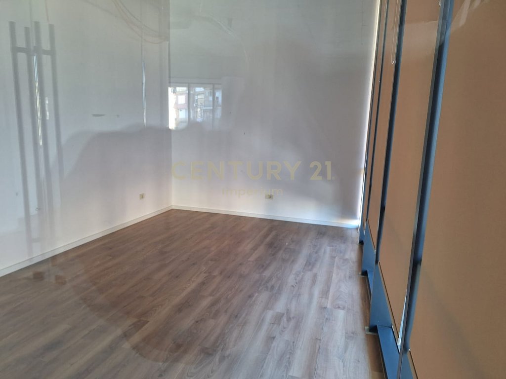 Espaço comercial para alugar no golden tower – Mine peza (4)