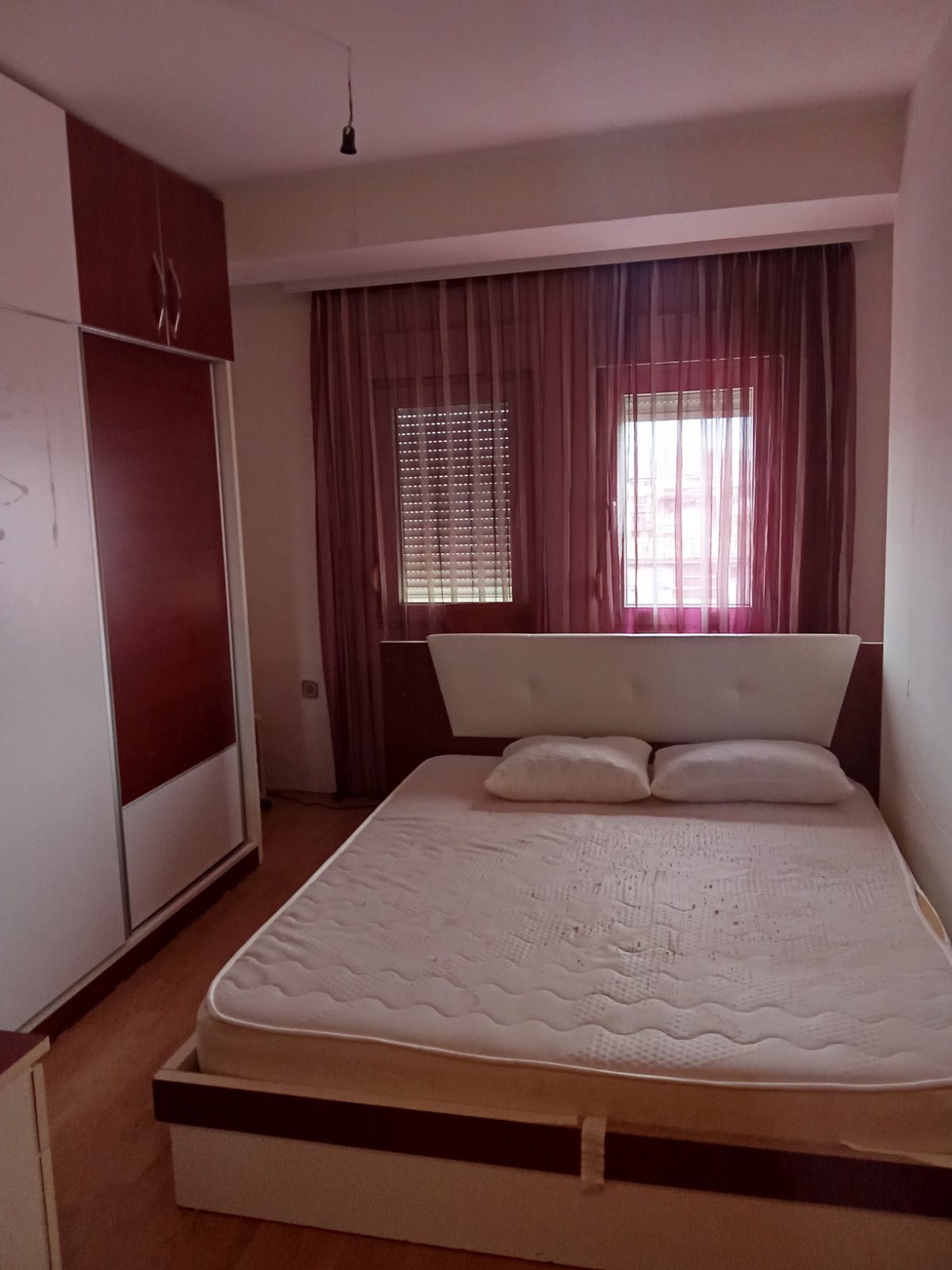 Banesë me qira 3+1 në ulpianë