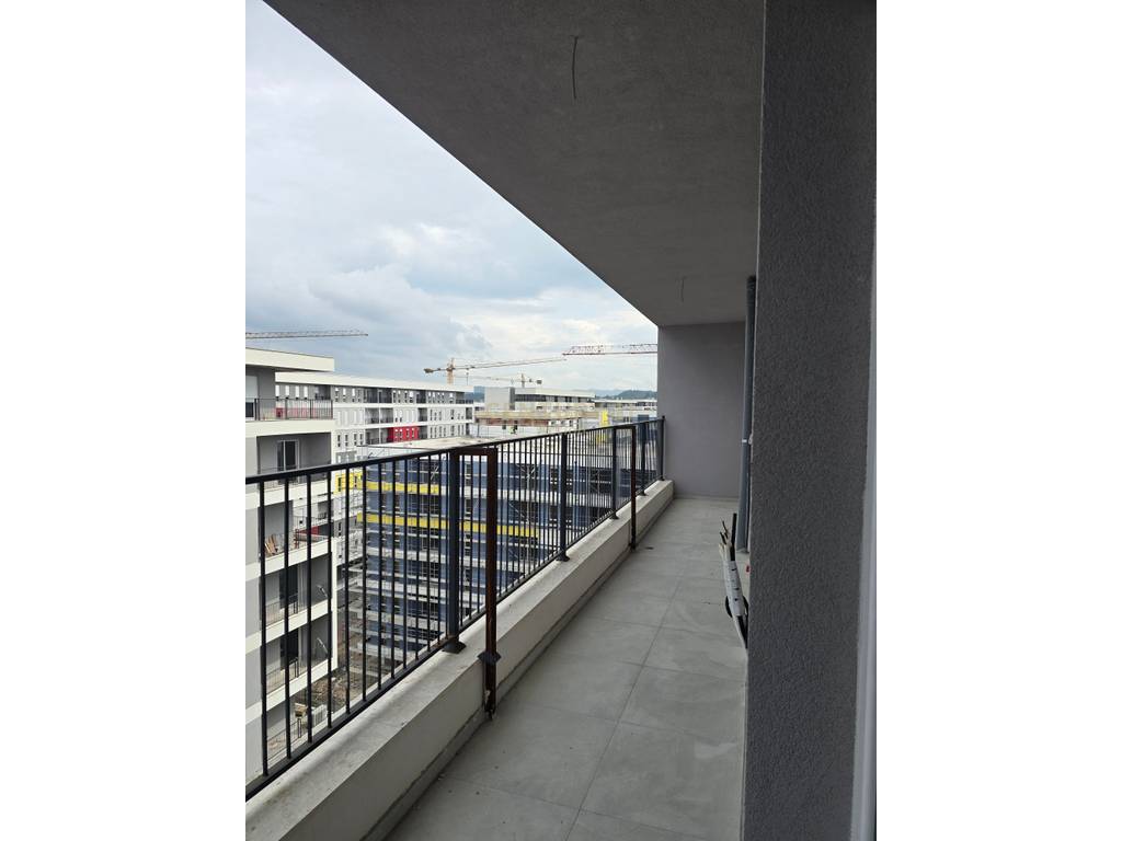 Shesim apartament 1+1, univers city-qtu!