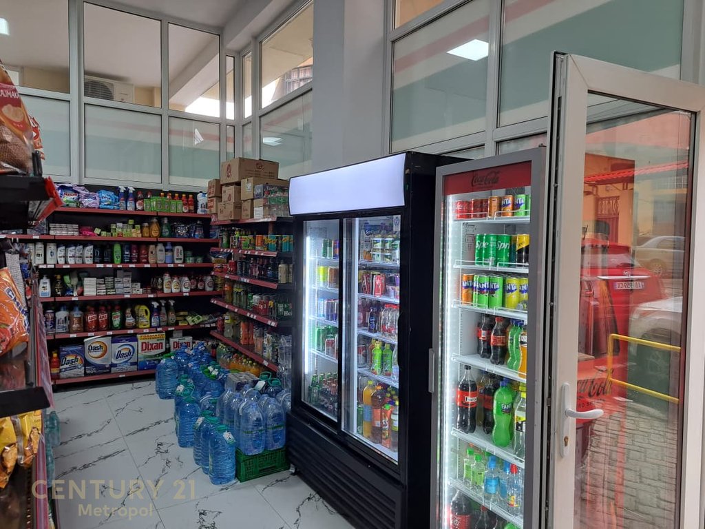 Shesim biznes market - fruta perime pranë atsh