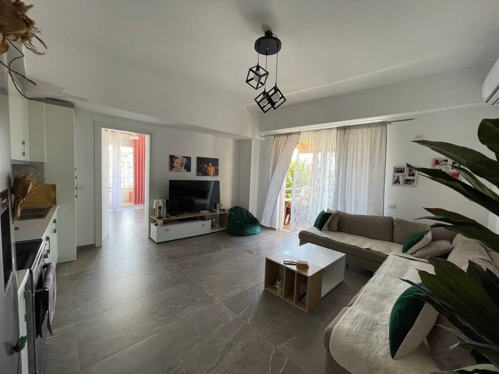 Apartment zum verkauf 3+1+2 in der nähe von Saranda palace
