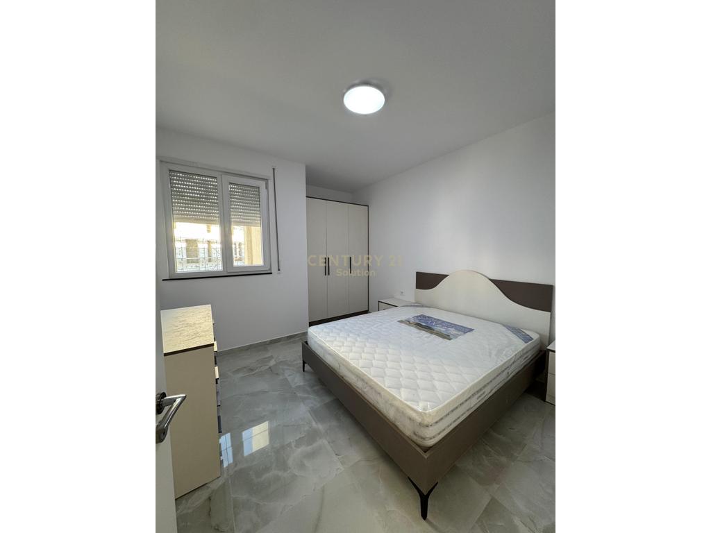 Apartment 2+1 for rent near mateo complex!