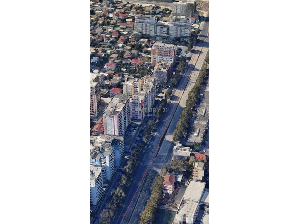 Shesim dyqan ose ambjent biznesi kati 0, buze rrugës kryesore dritan hoxha, laprakë - 187 m²