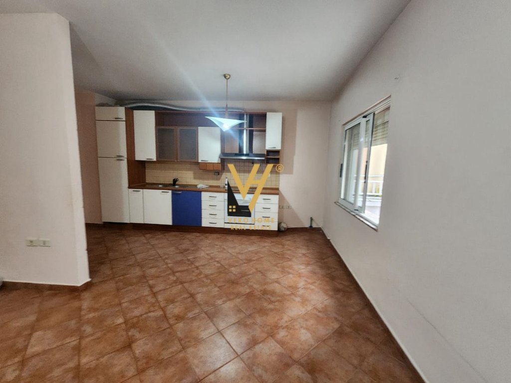 Piso en venta 3+1+2 en la comuna de paris 320.000 euros