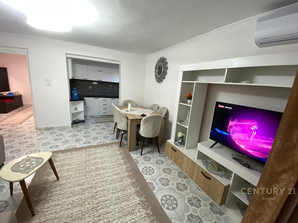 Apartament 2+1 me qira në rrugen gjon bukuzu ,prane restorant durrësi, Tiranë