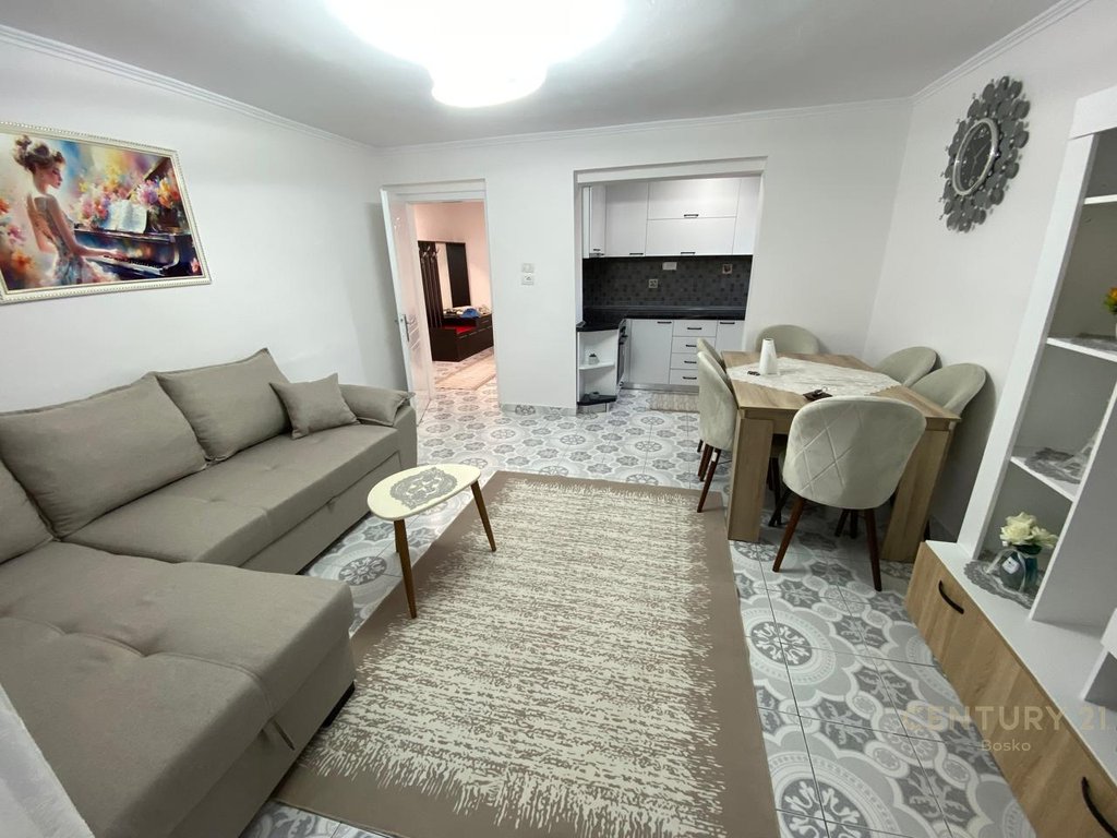 Apartament 2+1 me qira në rrugen gjon bukuzu ,prane restorant durrësi, Tiranë