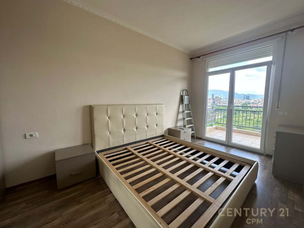 Apartament 2+1 me 2 ballkone me qira – Ish fusha e aviacionit, pranë pallatit të telebingos!