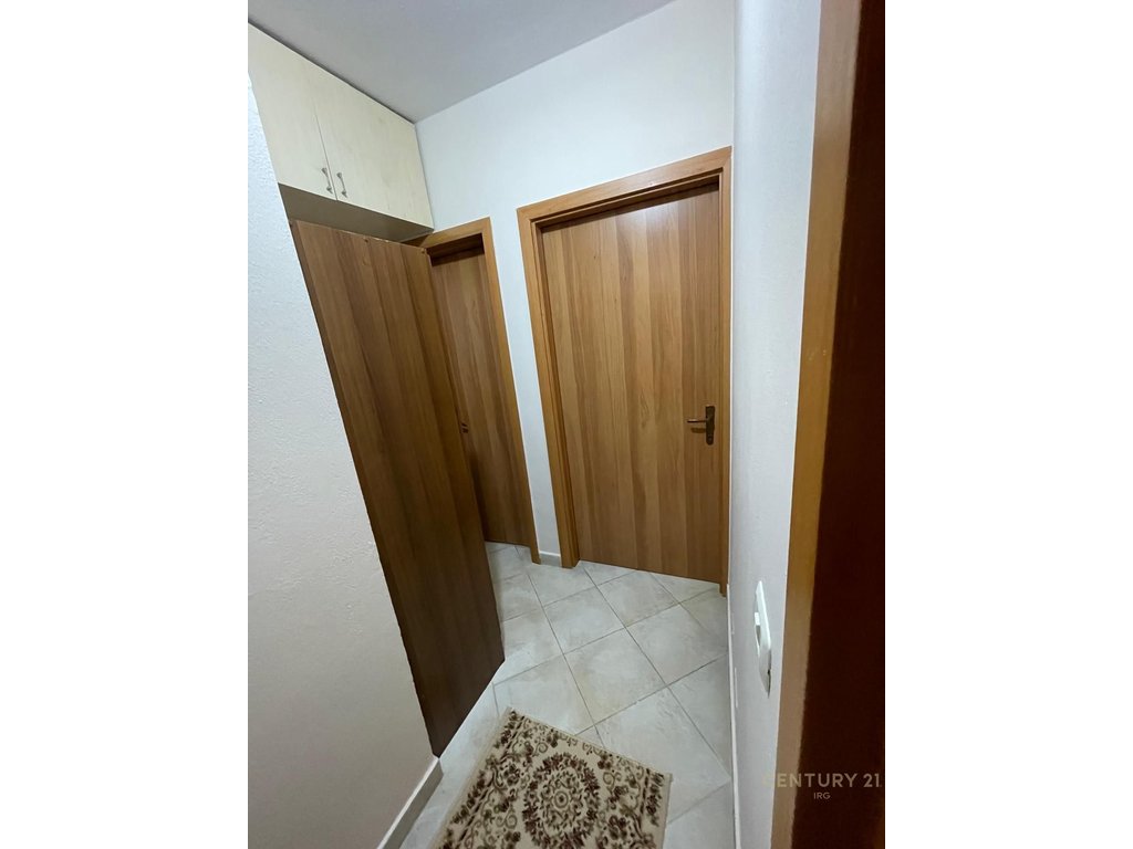 Apartament 2+1 me 2 ballkone me qira – Ish fusha e aviacionit, pranë pallatit të telebingos!