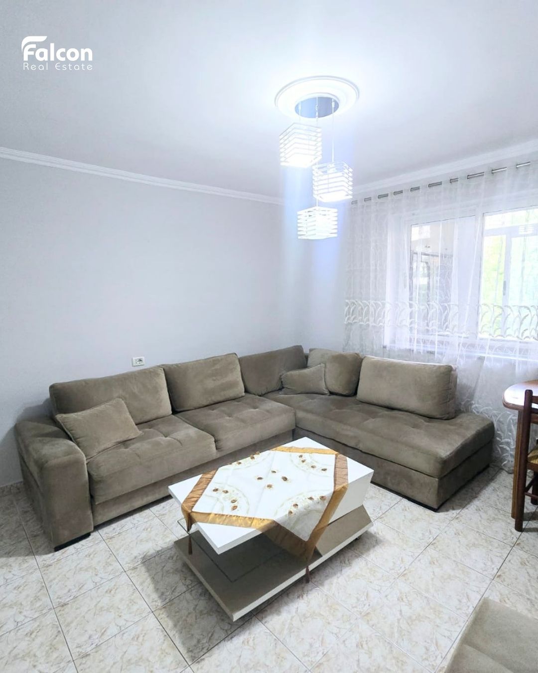 Para alugar: Apartamento 1+1 em lagjen 10, korce!!