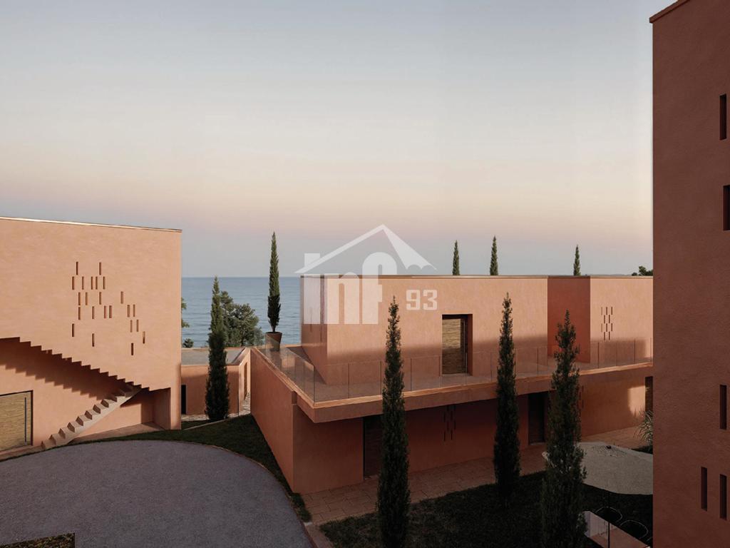 “Palasa” residence