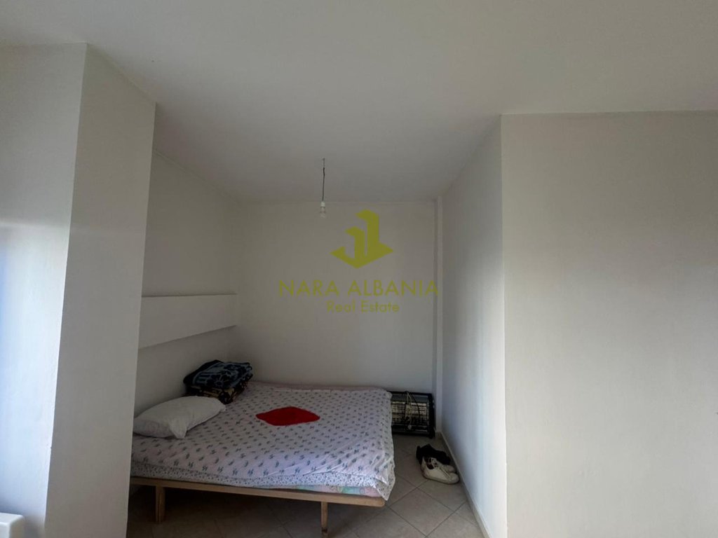 Apartament 2+1+2 në shitje – Yzberisht, Tiranë
