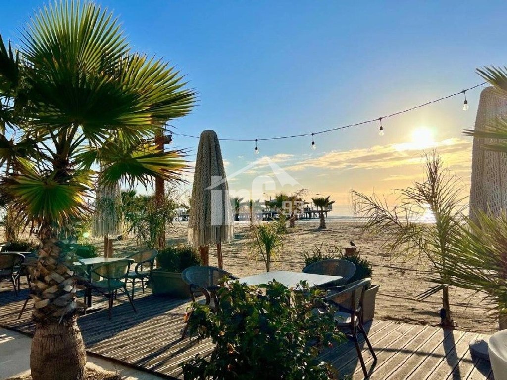 Durres strand, nahe kavaje-quai