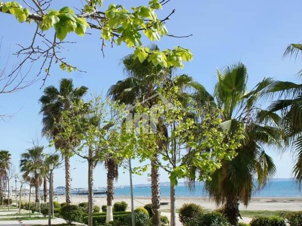 Durres strand, nahe kavaje-quai