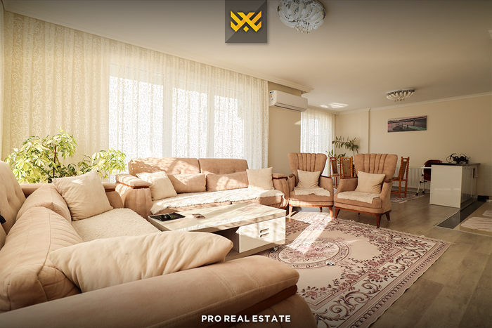 Casa de 280m² à venda em Çagllavicë. (2)