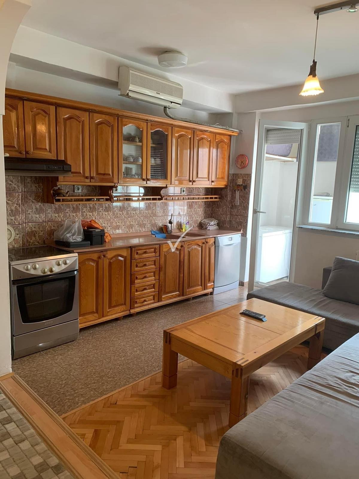 Piso en alquiler 2+1 en Bregu i Diellit