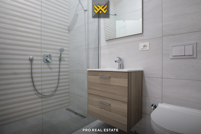 Banesë 71.70m² për #shitje në emshir.