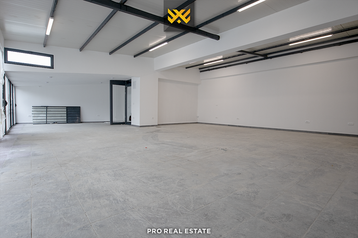 Lokal 80m² me #qira në dardani.