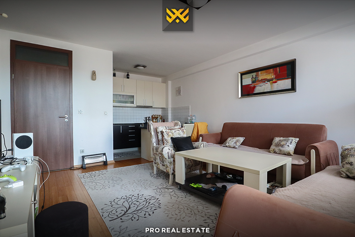 Appartamento di 72m² netti in vendita a 4 llullat.