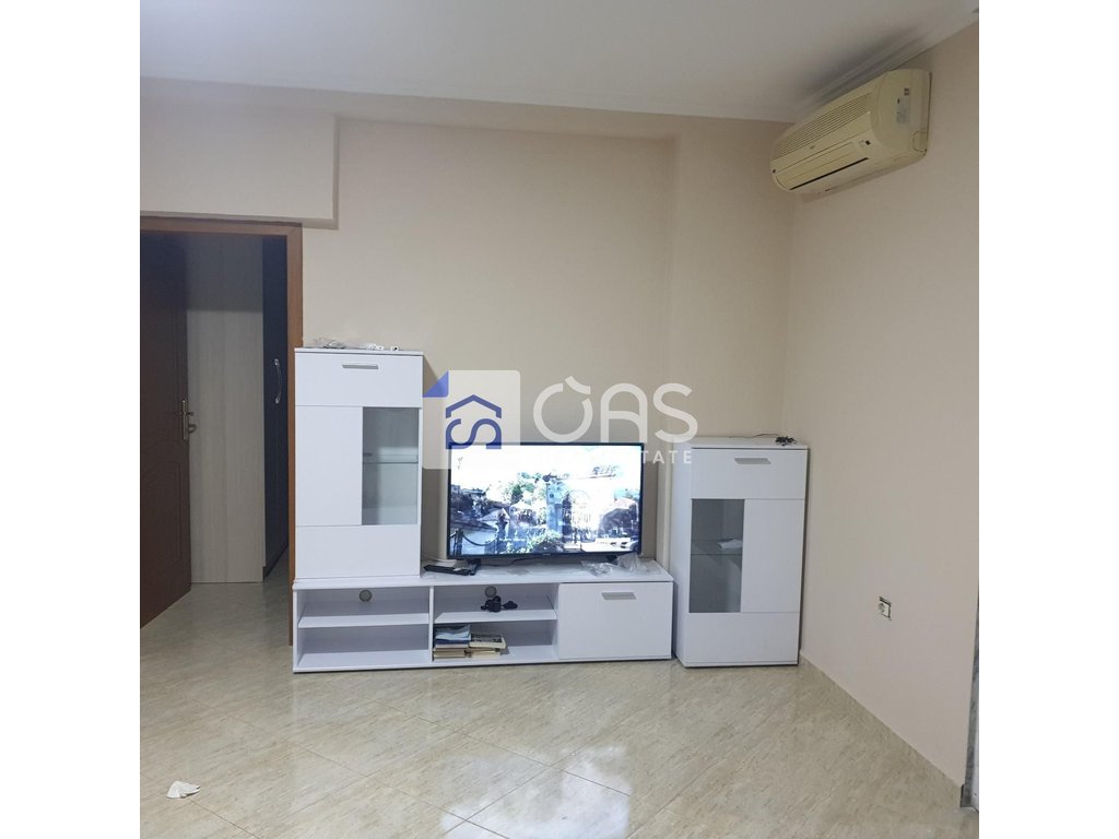 Apartamento en alquiler 1+1 rruga bradhyl