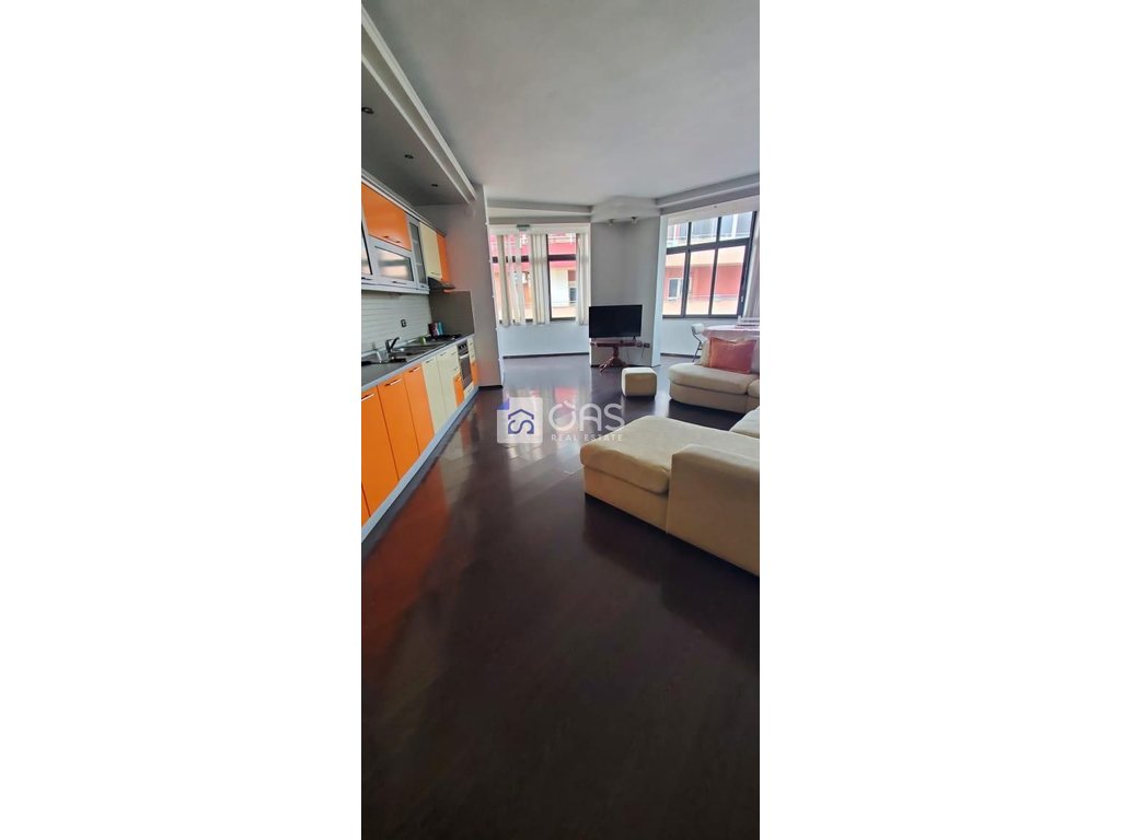 Appartamento in affitto 2+1 komuna parisit