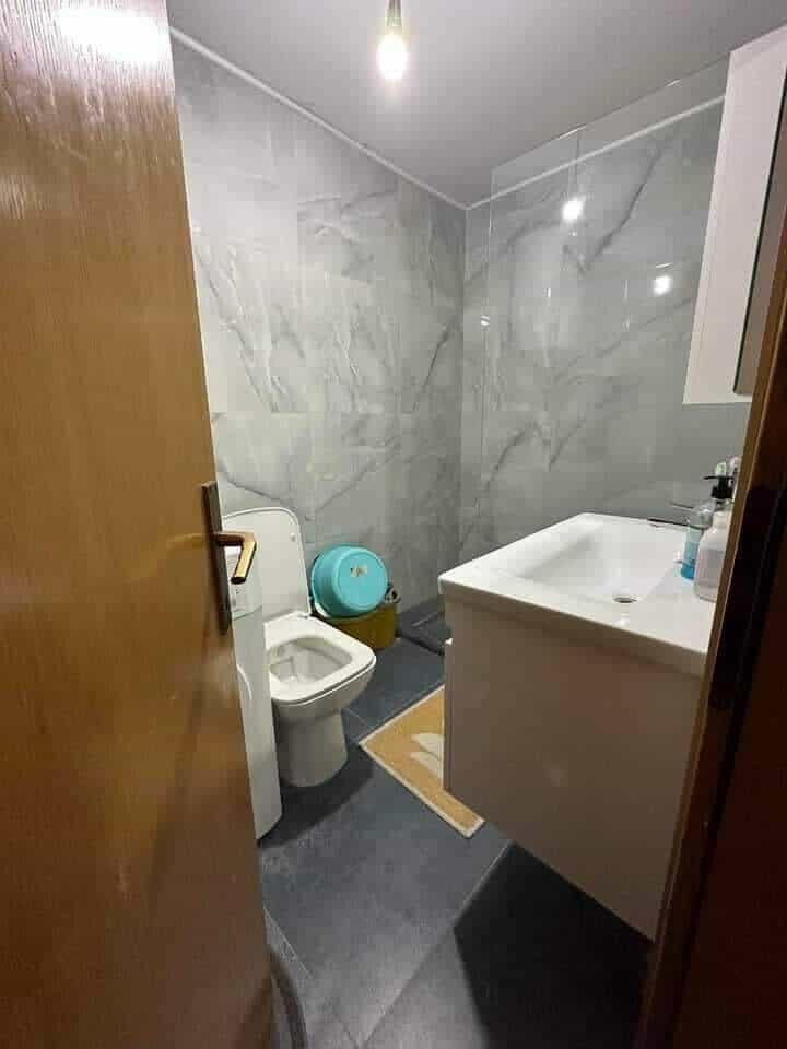 Apartamento para alugar 1+1 em Fushë Kosovë (4)