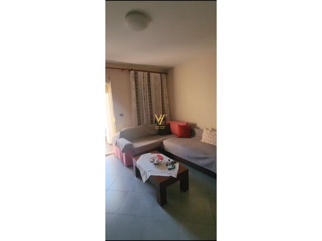 Apartamento 2+1 à venda em durres, rrota e kuqe 200.000 euros