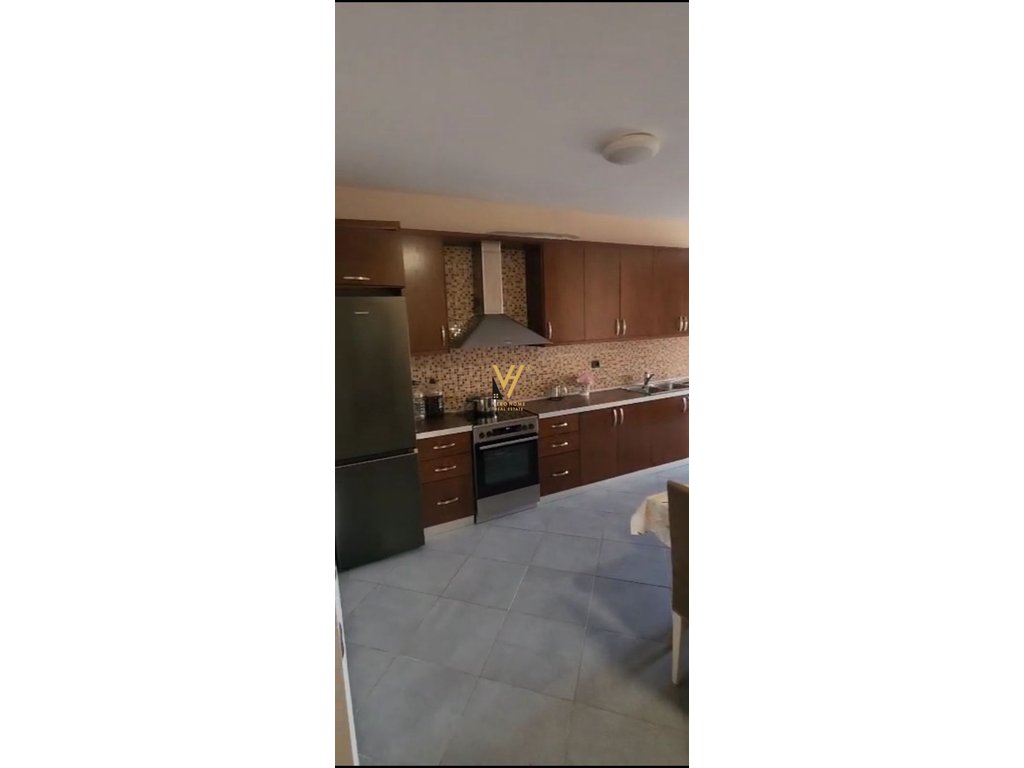 Apartamento 2+1 à venda em durres, rrota e kuqe 200.000 euros (3)