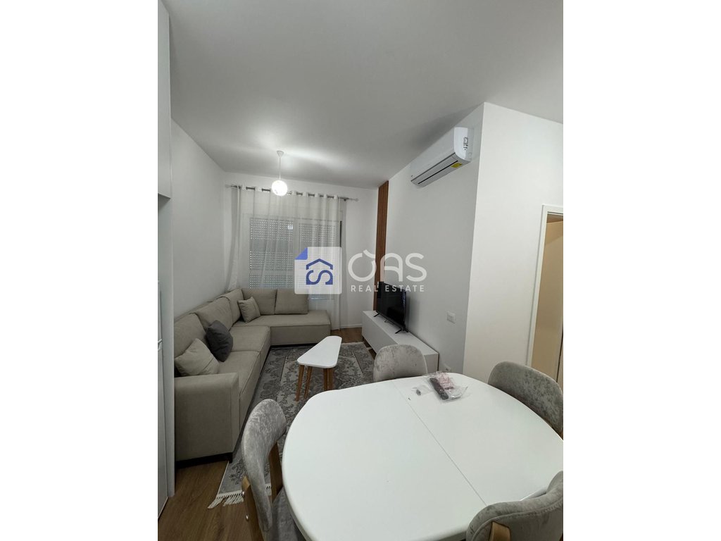 Jepet apartament me qera 1+1 ne Ali Demi