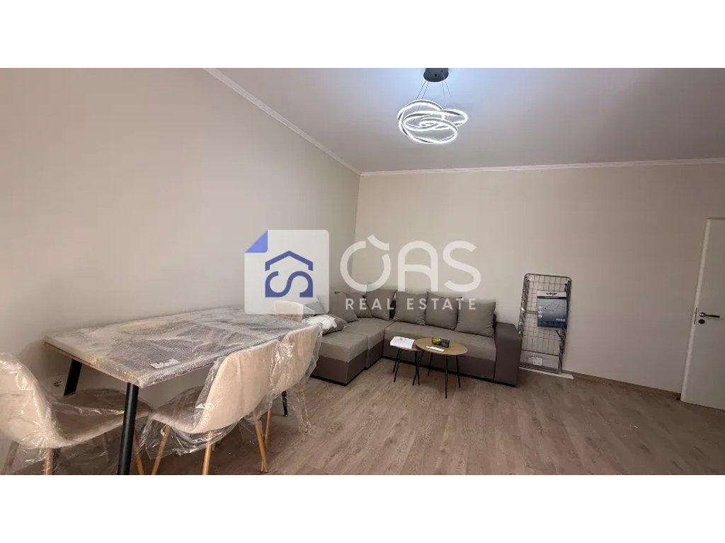 Jepet me qera apartament 1+1 ne Astir