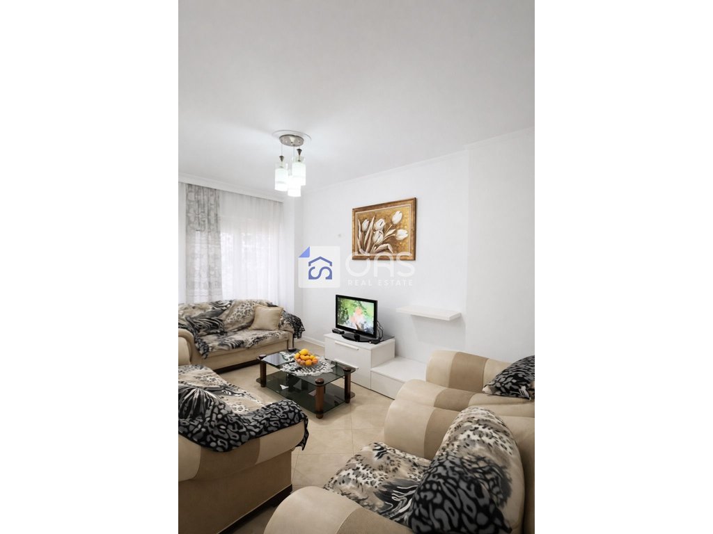 Shitet apartament 2+1 Astir