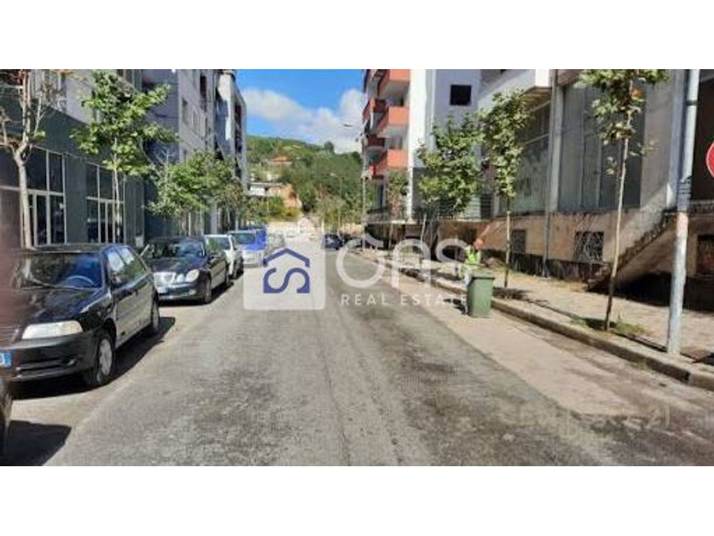 Shitet apartament 2+1 ne fresk 85.000 euro