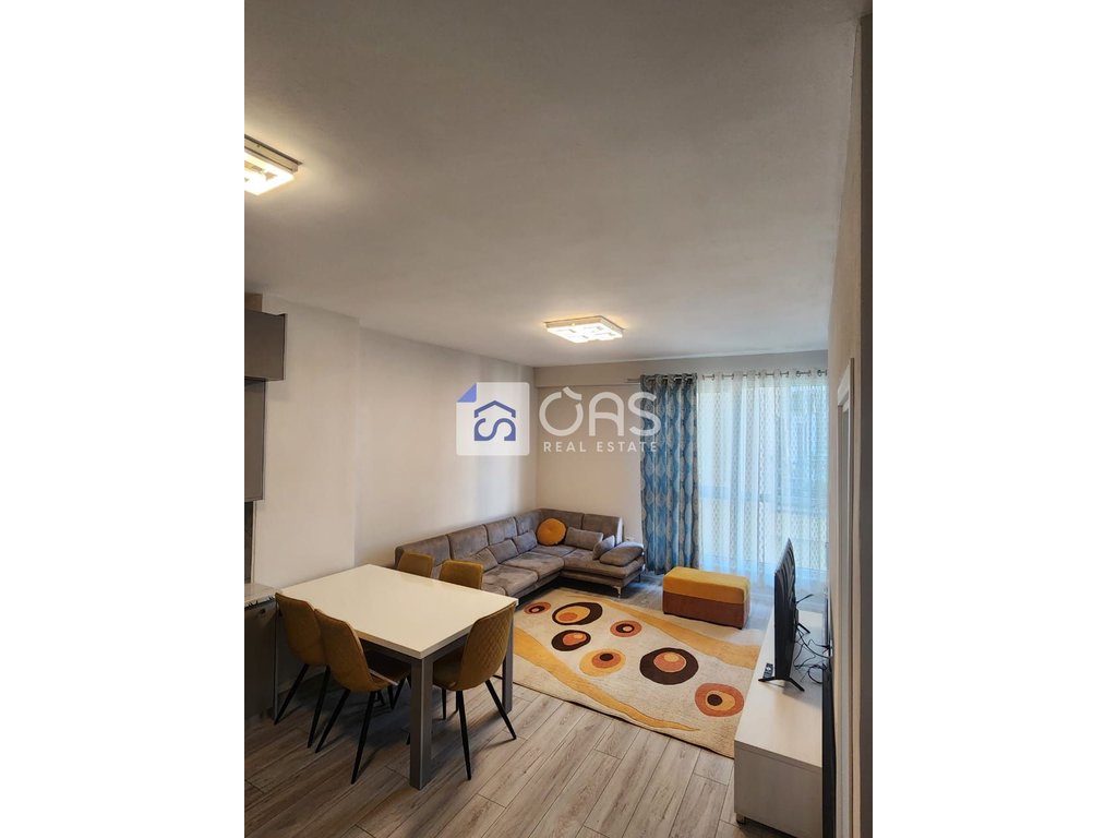 En alquiler: Apartamento 1+1 cerca de la comuna de parís (white cloud residence)