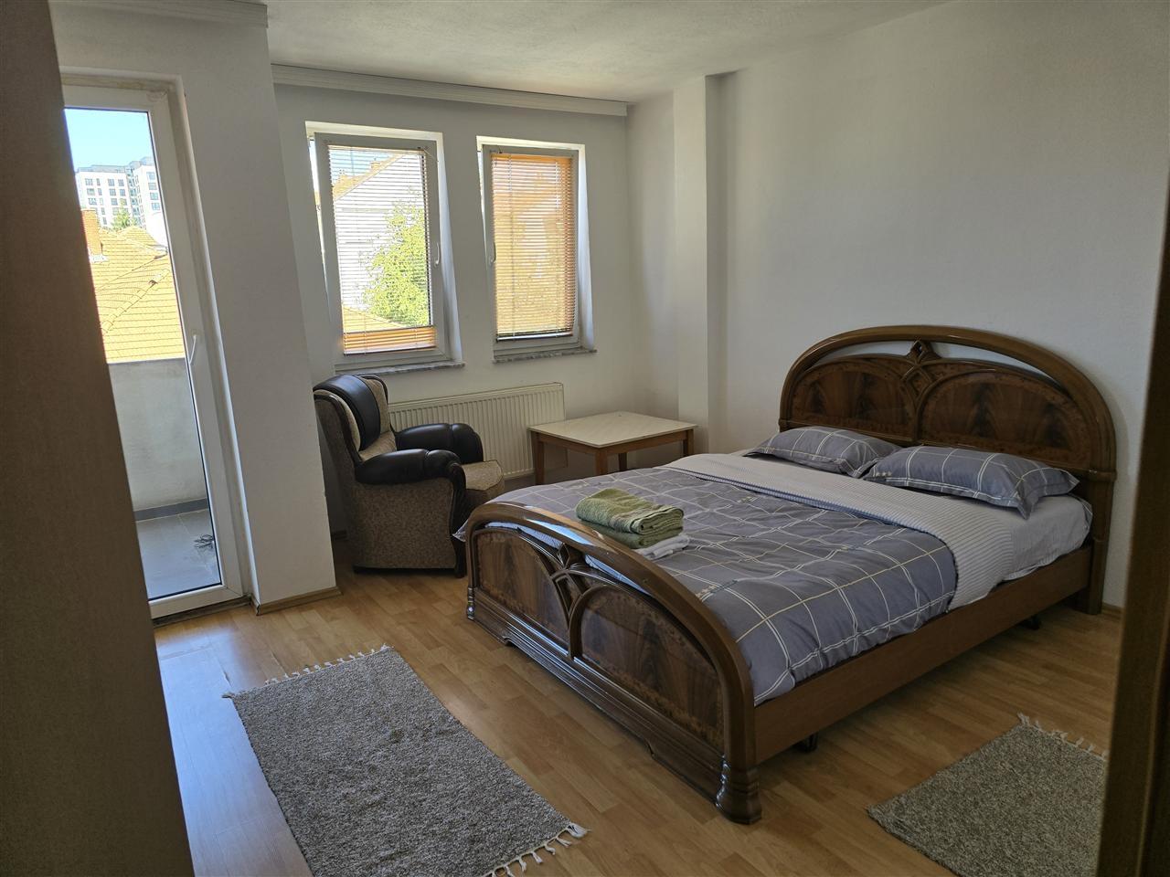 Appartement à louer 2+1 à Bregu i Diellit