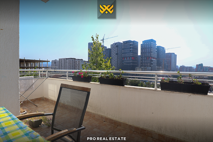 Appartamento di 80m² in affitto a dragodan. (7)
