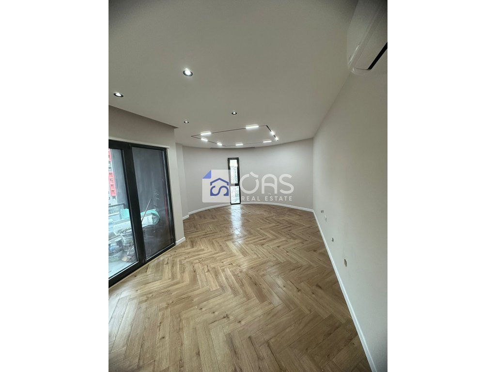 Apartament 2+1+2 me qira në Astir, Tiranë