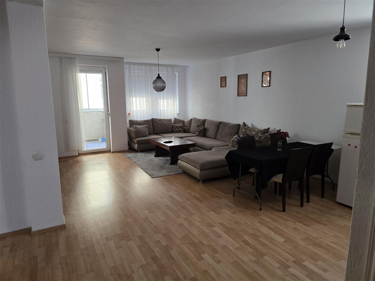 Appartement à louer 2+1 à Bregu i Diellit