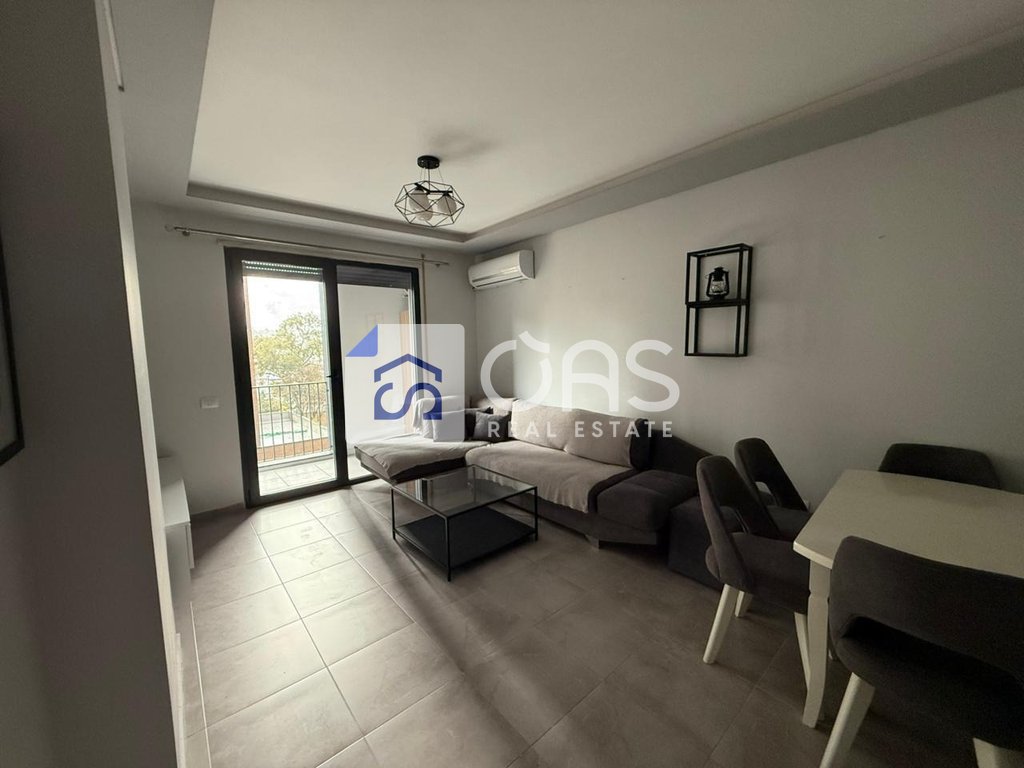 1+1 apartment zur miete in rruga e kavajës, Tirana