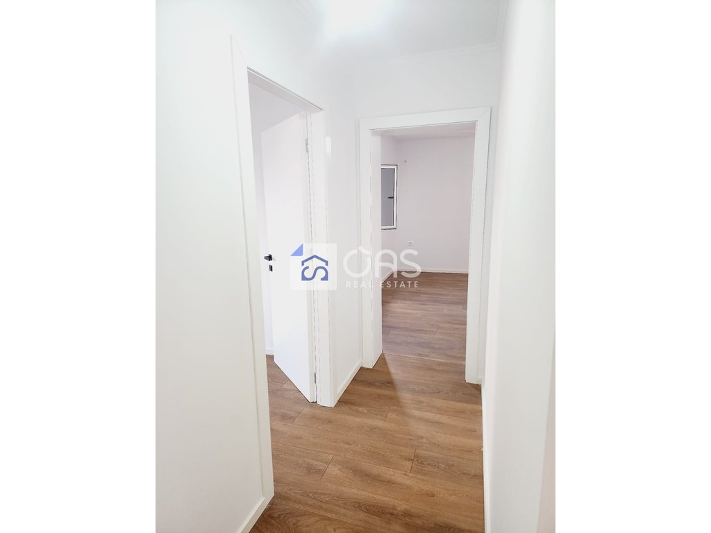 Shitet apartament 2+1 ne ali dem 155.000 euro