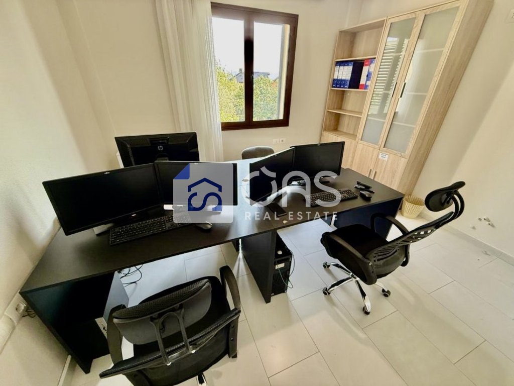 Espace de bureau à louer près d'Ali Demi