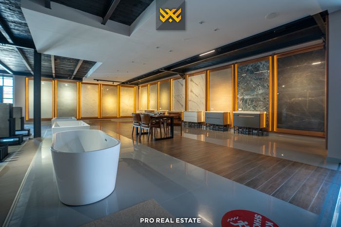 Object 2200m² for rent in Gjilan